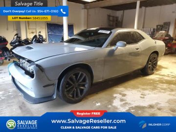 2015 Dodge Challenger SXT