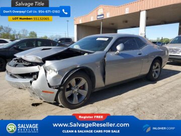 2015 Dodge Challenger SXT