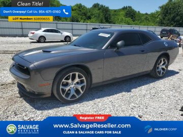 2015 Dodge Challenger SXT Plus