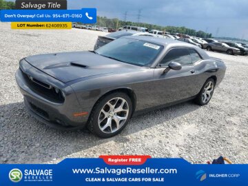 2015 Dodge Challenger SXT Plus