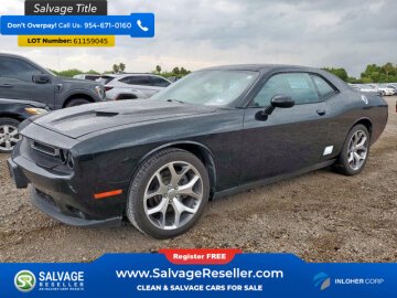 2015 Dodge Challenger SXT Plus