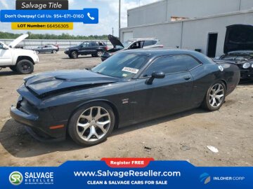 2015 Dodge Challenger R/T Plus