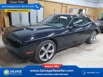 2015 Dodge Challenger SXT