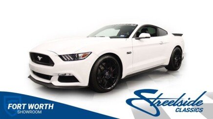 Photo 1 for 2015 Ford Mustang