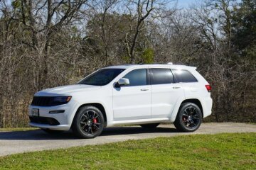2015 Jeep Grand Cherokee 4WD SRT8