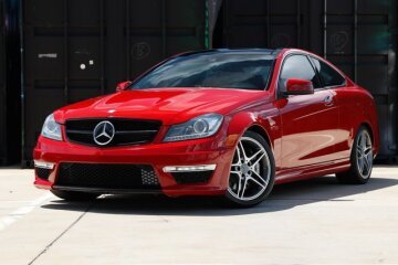 2015 Mercedes-Benz C63 AMG