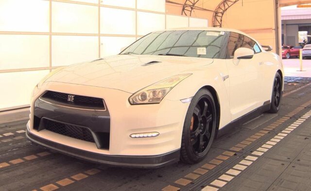 2015 Nissan GT-R Premium