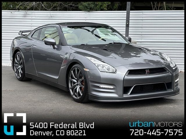 2015 Nissan GT-R