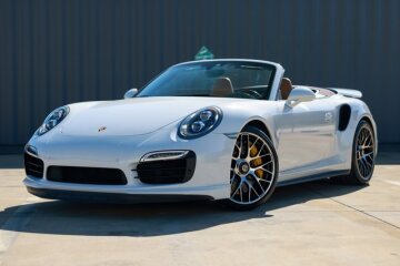 2015 Porsche 911 Turbo S