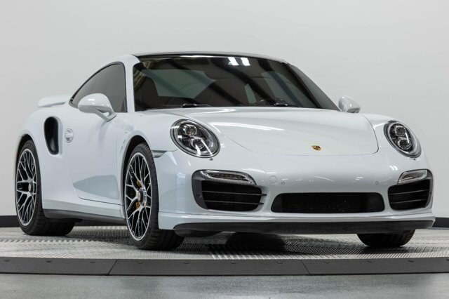 2015 Porsche 911 Turbo S