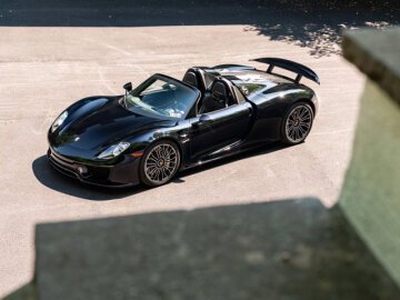 2015 Porsche 918 Spyder
