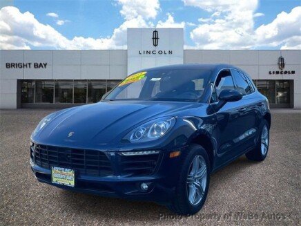 Photo 1 for 2015 Porsche Macan