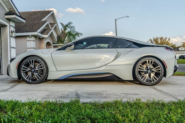 2016 BMW i8