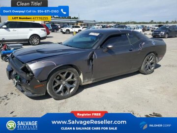 New 2016 Dodge Challenger SXT