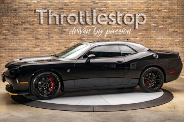 2016 Dodge Challenger SRT Hellcat