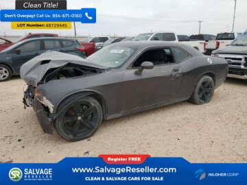 New 2016 Dodge Challenger SXT