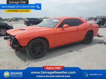 New 2016 Dodge Challenger SXT