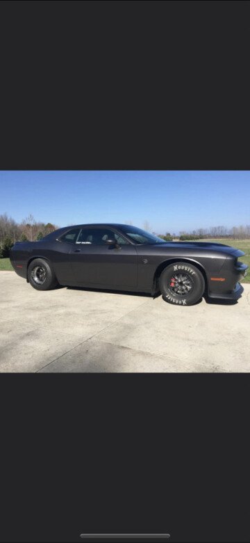 2016 Dodge Challenger SRT Hellcat