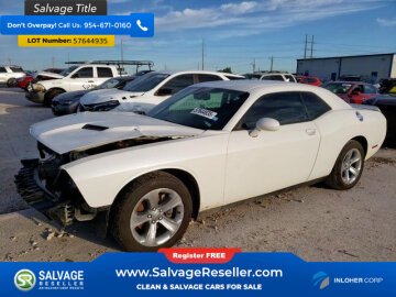 2016 Dodge Challenger SXT