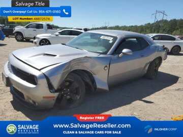 2016 Dodge Challenger SXT