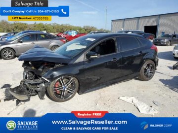 New 2016 Ford Focus ST Hatchback