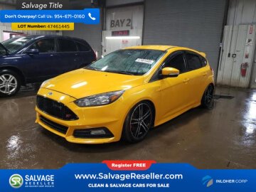 New 2016 Ford Focus ST Hatchback