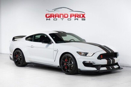 Photo 1 for 2016 Ford Mustang