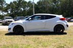 Thumbnail Photo 2 for 2016 Hyundai Veloster Turbo