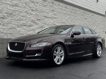 2016 Jaguar XJ