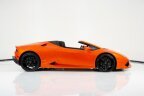 Thumbnail Photo 1 for 2016 Lamborghini Huracan LP 610-4 Spyder