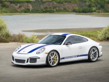 2016 Porsche 911 GT3 RS Coupe