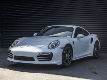 2016 Porsche 911 Turbo S