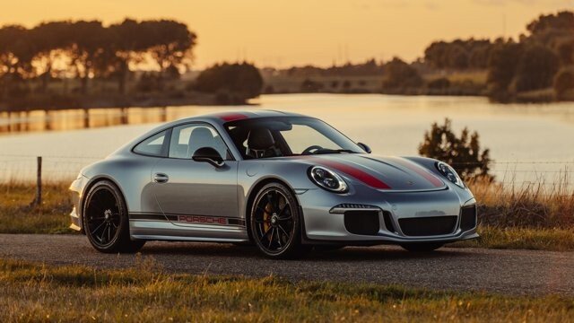 2016 Porsche 911 GT3 RS Coupe