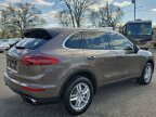 Thumbnail Photo 1 for 2016 Porsche Cayenne