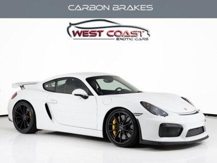 Photo 1 for 2016 Porsche Cayman GT4