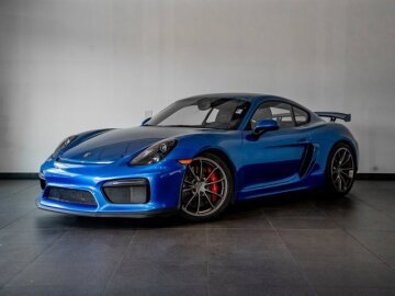 2016 Porsche Cayman GT4