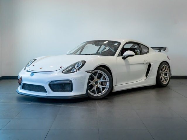 2016 Porsche Cayman GT4