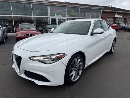 Photo 1 for 2017 Alfa Romeo Giulia AWD