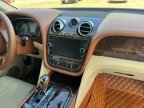 Thumbnail Photo 3 for 2017 Bentley Bentayga