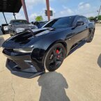 Thumbnail Photo 2 for 2017 Chevrolet Camaro