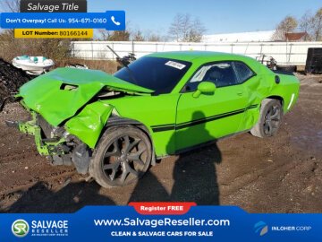 New 2017 Dodge Challenger SXT