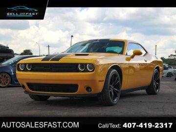 2017 Dodge Challenger SXT