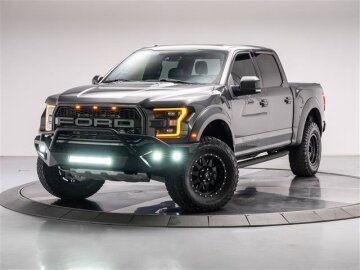 2017 Ford F150 4x4 Crew Cab Raptor