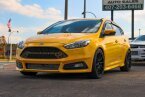 Thumbnail Photo 3 for 2017 Ford Focus