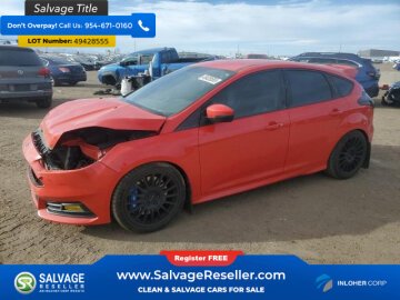 New 2017 Ford Focus ST Hatchback