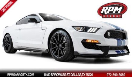 Photo 1 for 2017 Ford Mustang