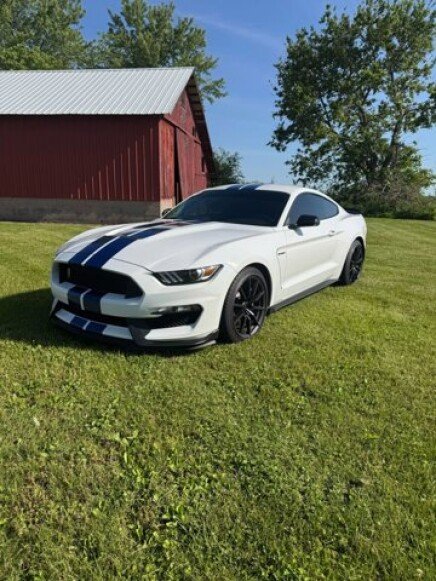 Photo 1 for 2017 Ford Mustang