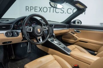 2017 Porsche 911