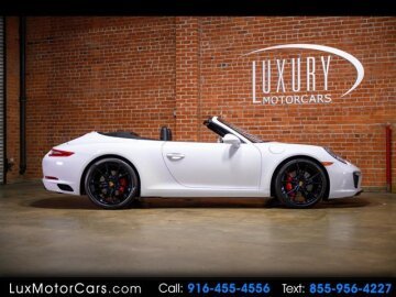 2017 Porsche 911 Carrera S Cabriolet