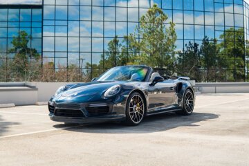 2017 Porsche 911 4 Cabriolet